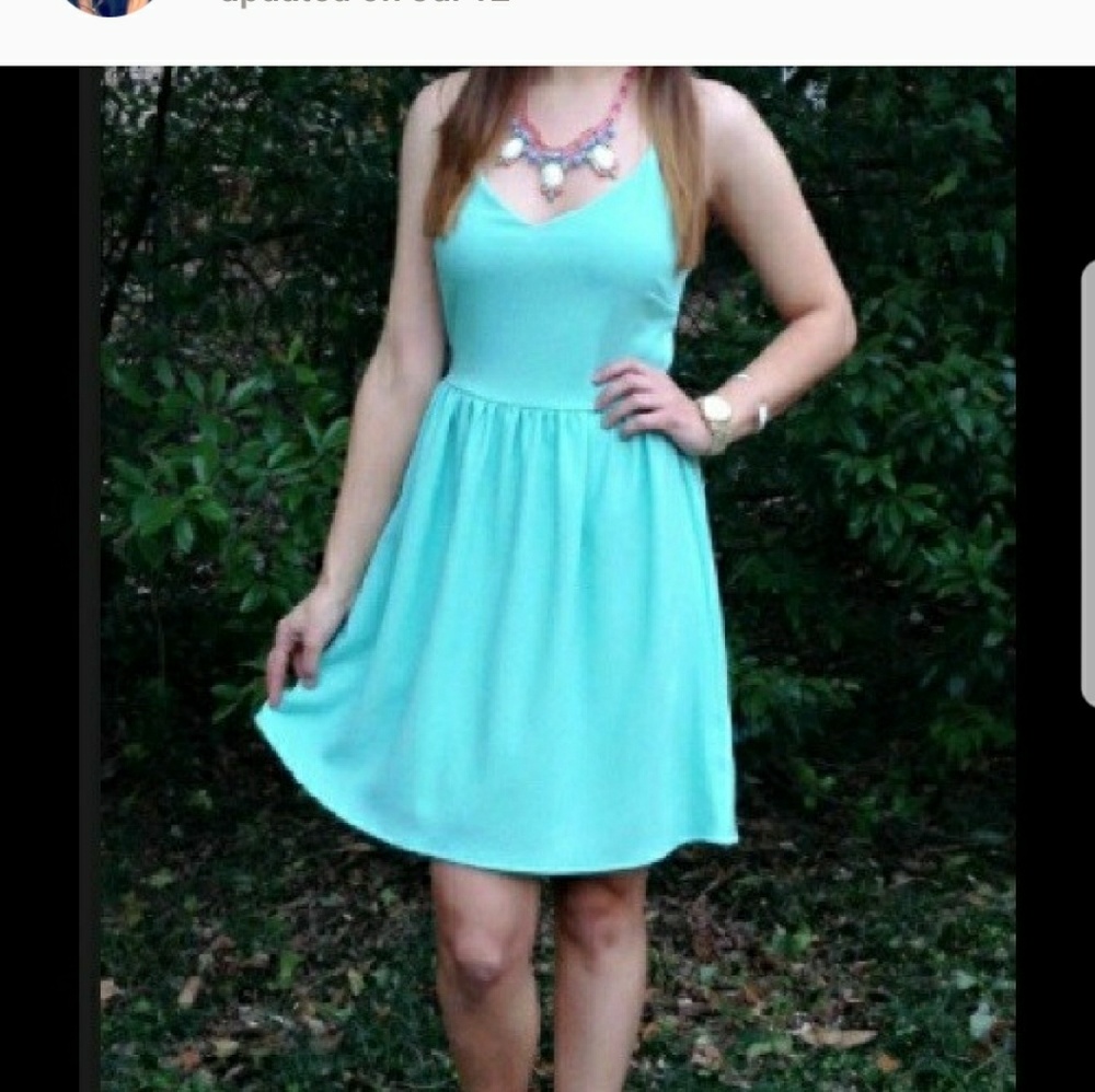 Everly Mint Mini Dress - never worn!